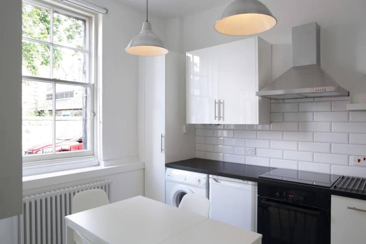Beautiful Scandi-Inspired One Bed In Stockbridge EDI Exterior photo